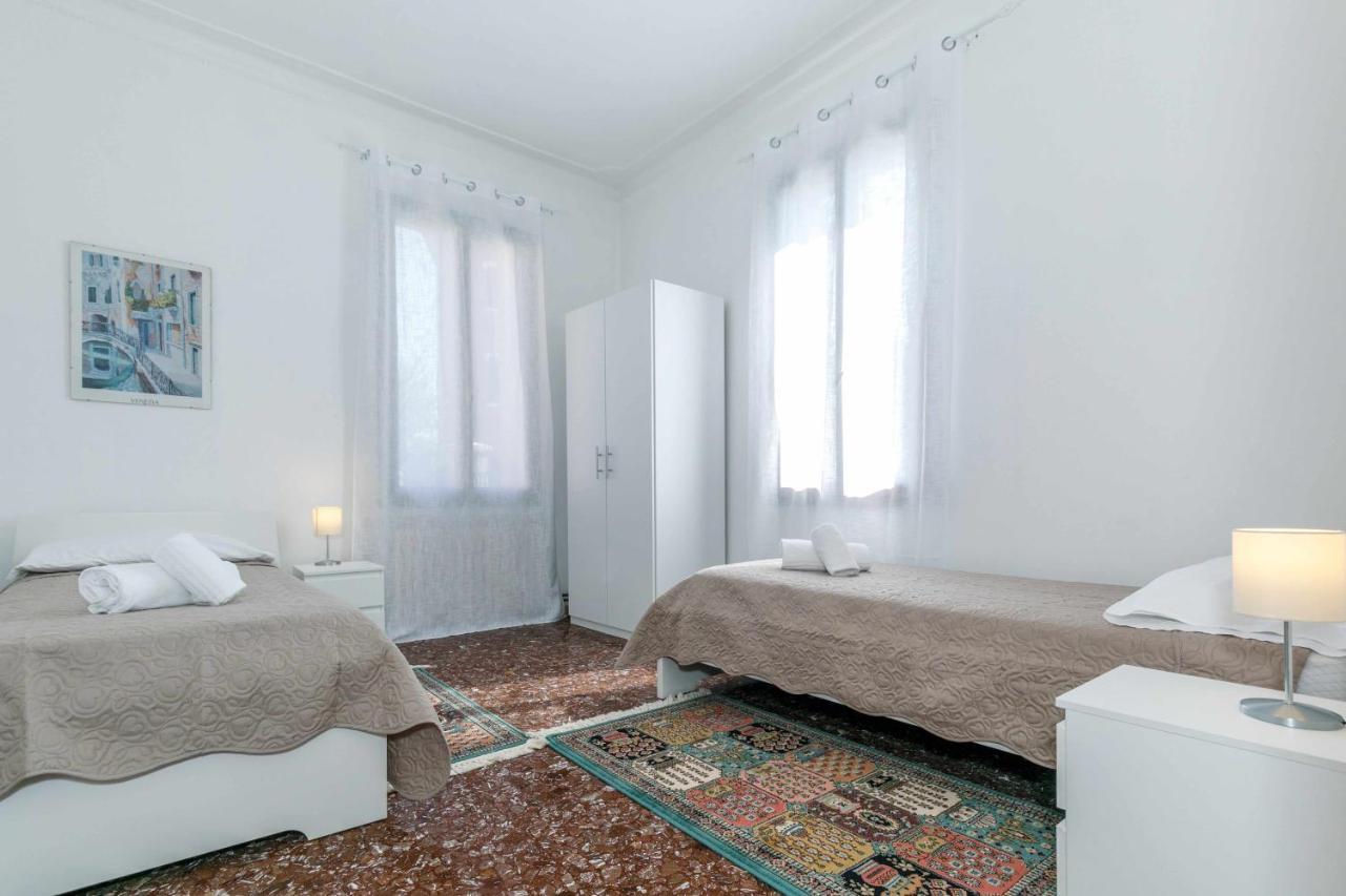 11 Venice Garden Private Garden Parking Free Appartement Marghera Buitenkant foto